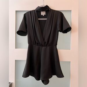 Privacy Please romper